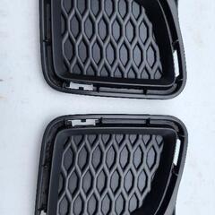 ハイエース　3型　フォグランプカバー　純正品の画像