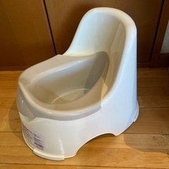 抗菌すわるオマルの画像