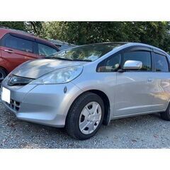 フィットハイブリッド 1.3 10th アニバーサリー ナビ ETC キーレス コーナーポール シルバー 走行84,500kmの画像