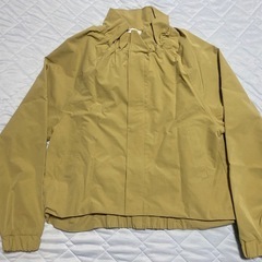 イエローブルゾン