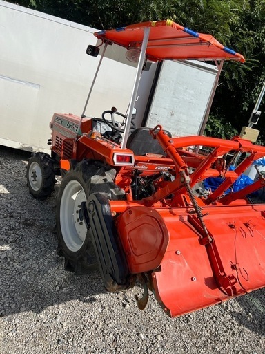 Kubota トラクター　クボタトラクター
