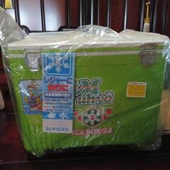 クーラーボックス