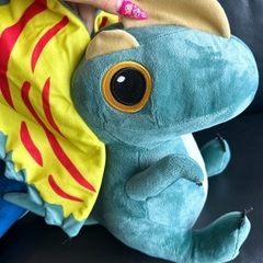  新品ユニバ 恐竜ぬいぐるみの画像