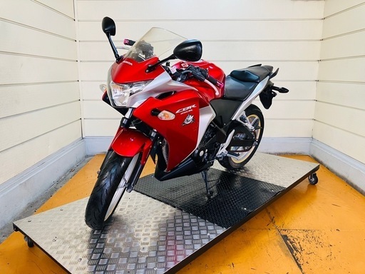 16173 km  ★始動動画あり★  ホンダ CBR250R MC41　中型