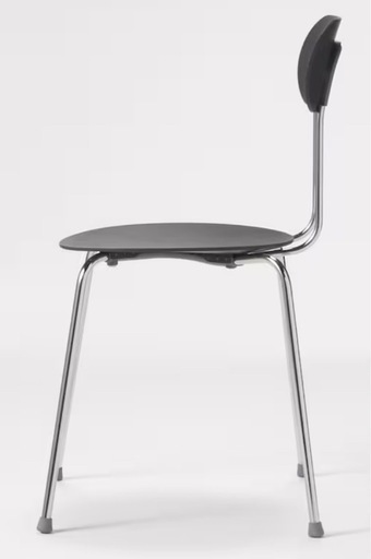 無印良品  
スチールチェア2脚➕クッション2個
