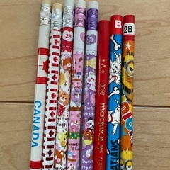 女の子　男の子　小学生　文房具　鉛筆　赤鉛筆　おまとめ　セット　8本の画像