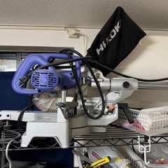 ハイコーキ  スライド丸鋸　190 ほとんど使ってない　大工仕事の画像
