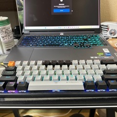 e元素ゲーミングキーボードの画像