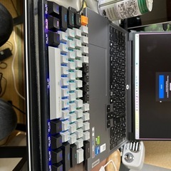 e元素ゲーミングキーボードの画像