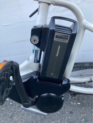1257送料無料エリア多数！安心保証付き！安全整備済み！電動自転車