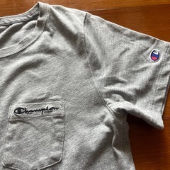 チャンピオン　Tシャツの画像