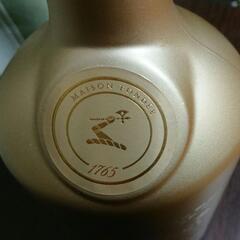 HENNESSYヘネシーV.S ゴールドボトルの空き瓶&箱の画像