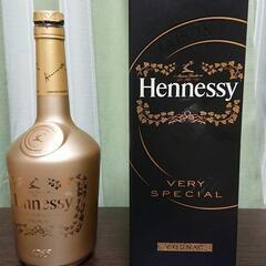 HENNESSYヘネシーV.S ゴールドボトルの空き瓶&箱