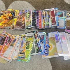 大量カードゲームの画像