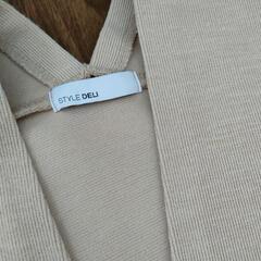 スタイルデリ（STYLEDELI）ベージュ　コクーンワンピースの画像