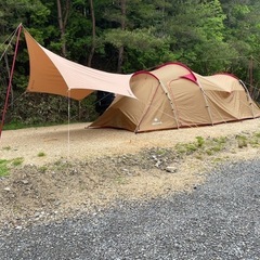 キャンプ　スノーピークテント　　の画像