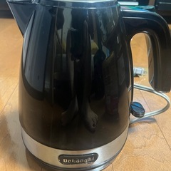 【DeLonghi】電気ケトル　定価：4880円