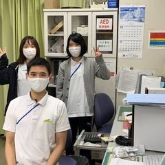 無資格・未経験OK！手厚い研修で安心！特別養護老人ホームの介護スタッフの画像