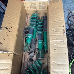 N-BOX JF4 TEIN車高調の画像