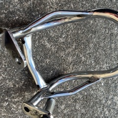 ゼファー400エンジンガードの画像