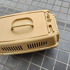 ペット用輸送ケージの画像