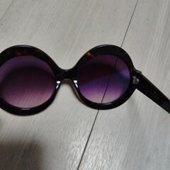 Alice+Oliviaサングラスの画像