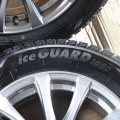 値下げしました。【タイヤホイールセット】ヨコハマ アイスガード 6 215/60R16　スタッドレスタイヤの画像