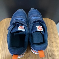 H&M  子供スニーカー　20.5cmの画像