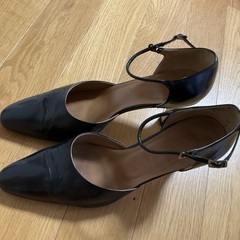 【美品】ヒールの画像