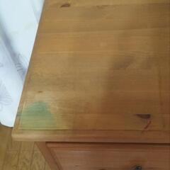 木製チェストの画像