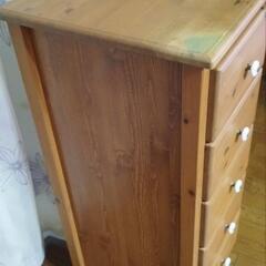 木製チェストの画像