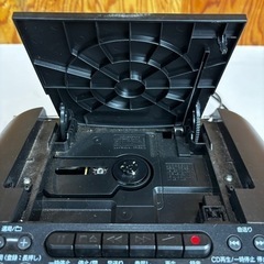 s0925612 持ち手部分破損あり 通電確認済 CDラジオ動作確認 SONY ソニー CFD-S50 CDラジカセ CD カセット ラジオ レトロ オーディオ 中古品の画像