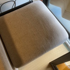 オットマン付き3人掛けソファの画像