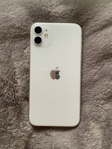 iPhone 11 64GB ホワイト SIMフリー