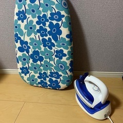 ツインバード　コードレススチームアイロン　アイロン台