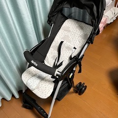 ベビーカー（新品未使用）アップリカ　マジカルエアー