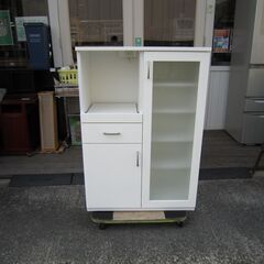 ニトリ　キッチンボード　食器棚