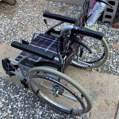 カワムラサイクル自走式車いすの画像