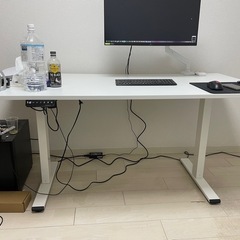 電動デスク　下