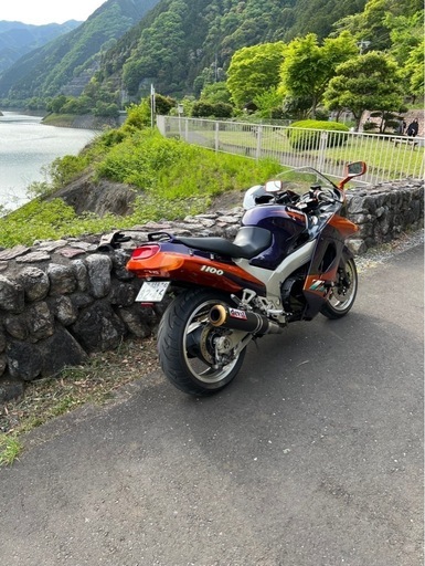 zzr1100カブキカラー