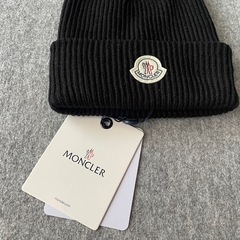 MONCLER モンクレール　男女兼用　ニット帽
の画像