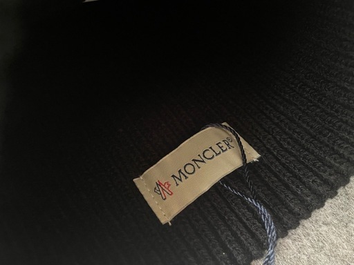 MONCLER モンクレール　男女兼用　ニット帽