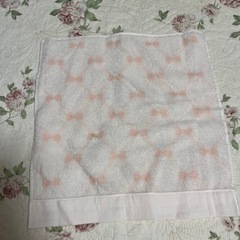 tocca ハンカチの画像