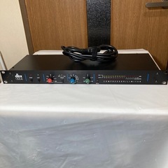 美品　DBX 160A コンプ　1台