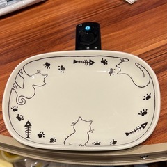 お皿　猫