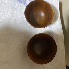 漆塗りのお椀の画像