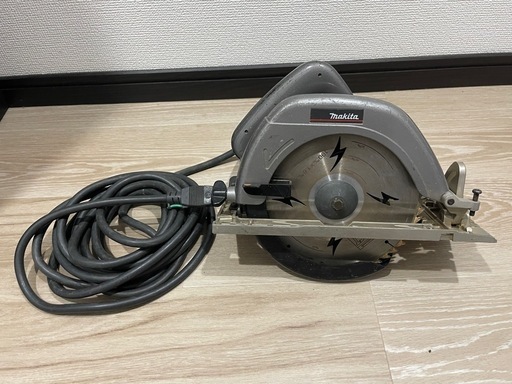マキタ makita マルノコ 5812A 175～190mm