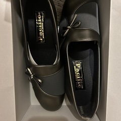 新品　黒　24.0 靴