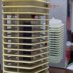 決まりました　電撃殺虫器　ザ　キラー　100円均一