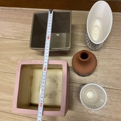 アンティーク調　シャビーシックな花器　フラワーベースの画像